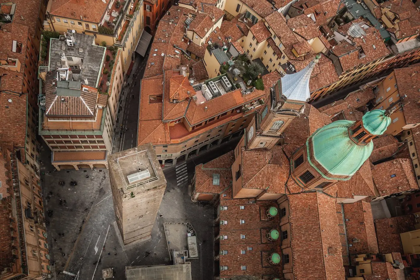 Due Torri di Bologna