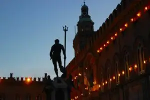 Fontana del Nettuno a Bologna